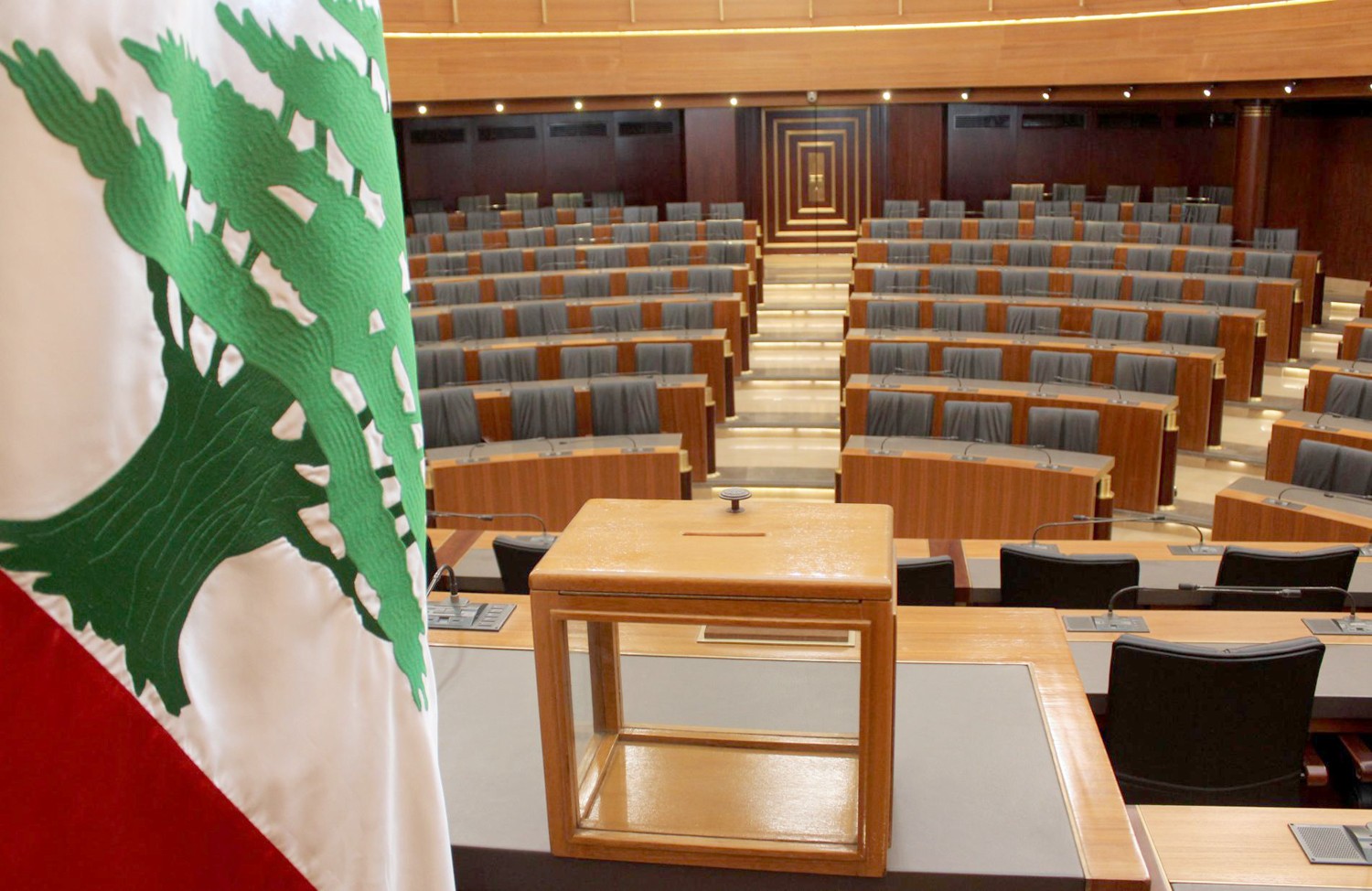 الاستحقاق الرئاسي الى أيلول