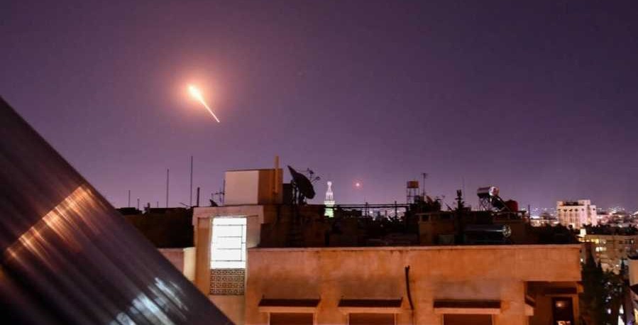 اسرائيل تهاجم جوا معبر سلاح حزب الله في سوريا