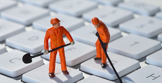 نصائح  لتنظيف لوحة مفاتيح الحاسوب