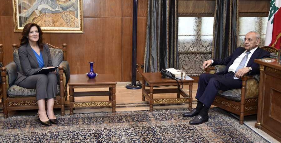 صواريخ من لبنان الى شمال اسرائيل وبريطانيا تنصح بعدم الانجرار الي صراع غزة