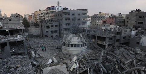 حرب غزة: حسابات شفير الهاوية بين اسرائيل وحماس والمحاور الدولية(تقرير)