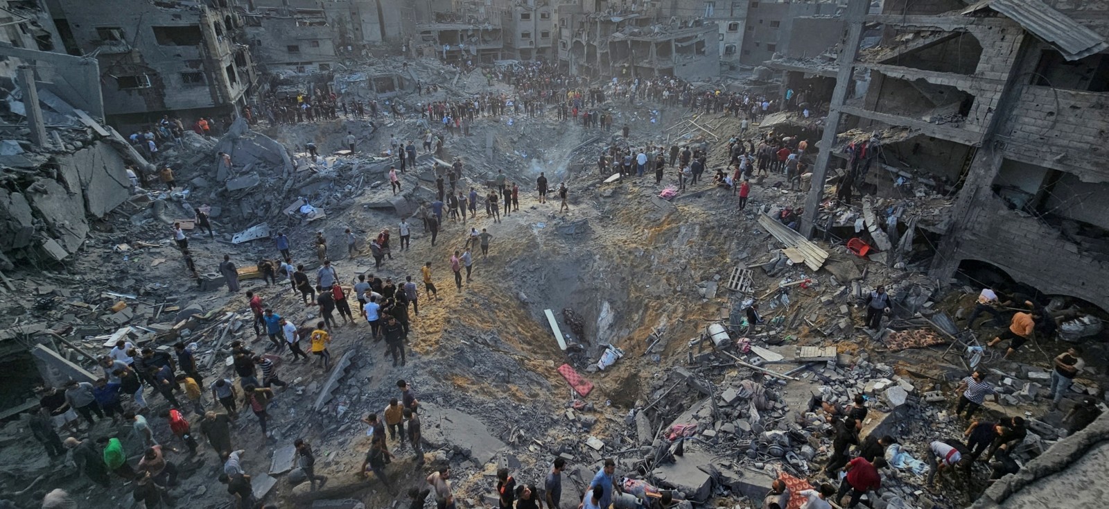 نزوح فلسطيني من شمال غزة الى جنوبه