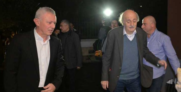 جنبلاط فرنجية في عشاء عائلي فقط