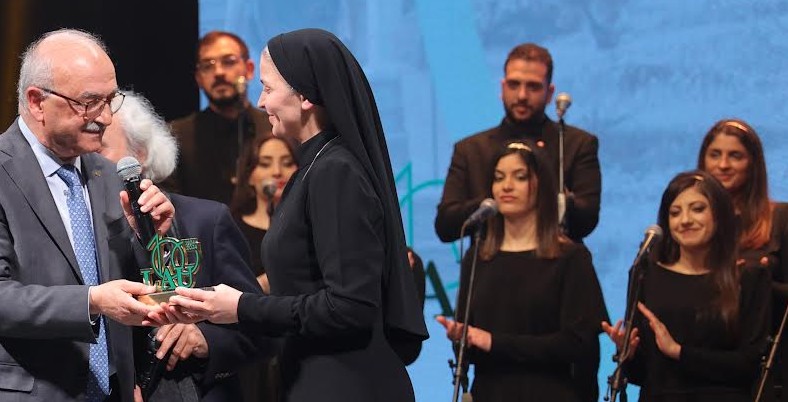 الرحابنة في LAU : تكريمٌ معرفيّ  وإبحار في الزمن الفيروزيّ