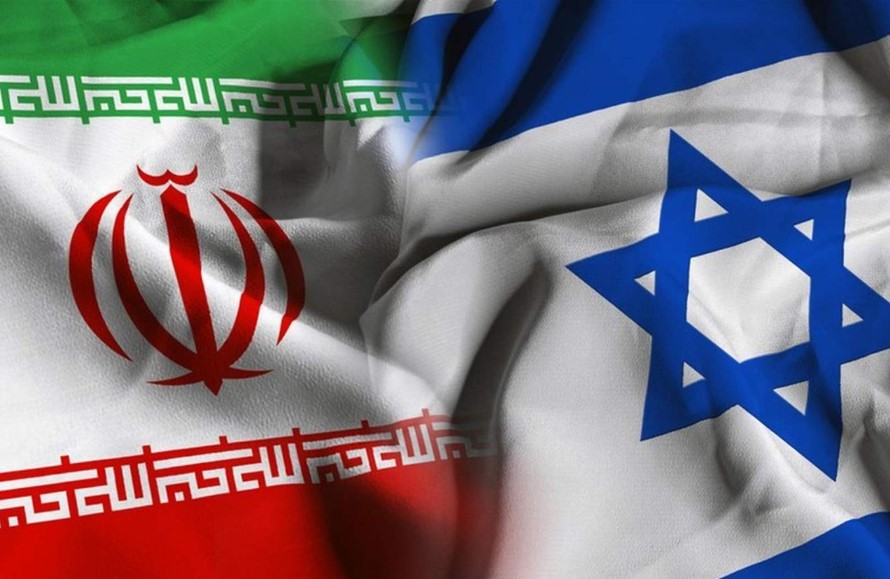 الأميركيون يتوقعون هجوماً ايرانياً على اسرائيل