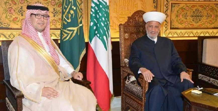بخاري التقى دريان: مساعي "الخماسية" الى حلول سريعة