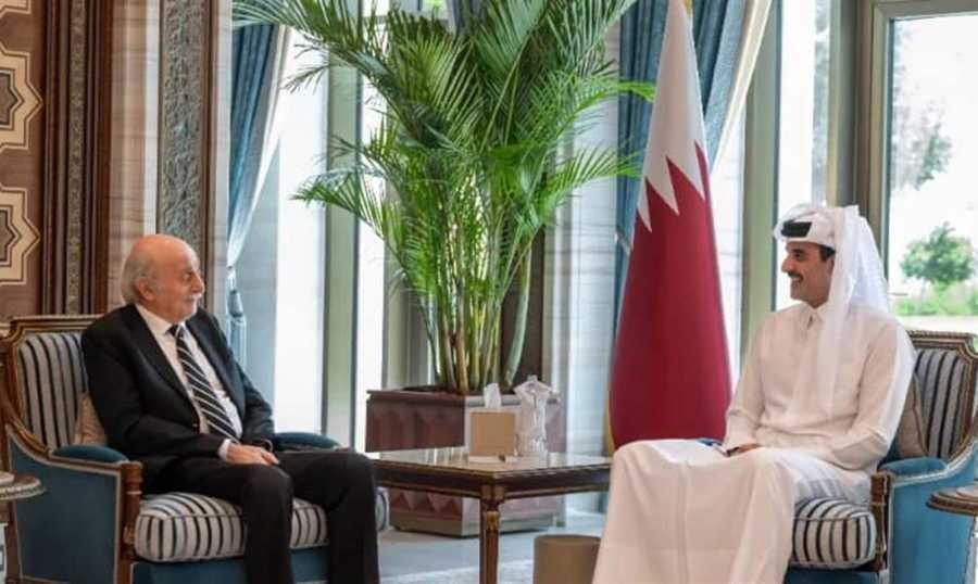 جنبلاط في لقاء أمير قطر