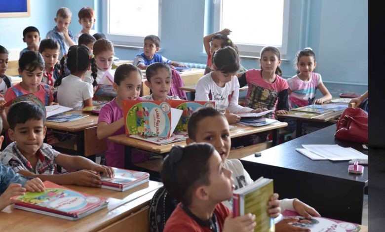 معارضة مسيحية لتعليم السوريين غير الحاملين بطاقة إقامة