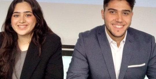 الحرب في أعمال طلاب الفنون في جامعة الكسليك