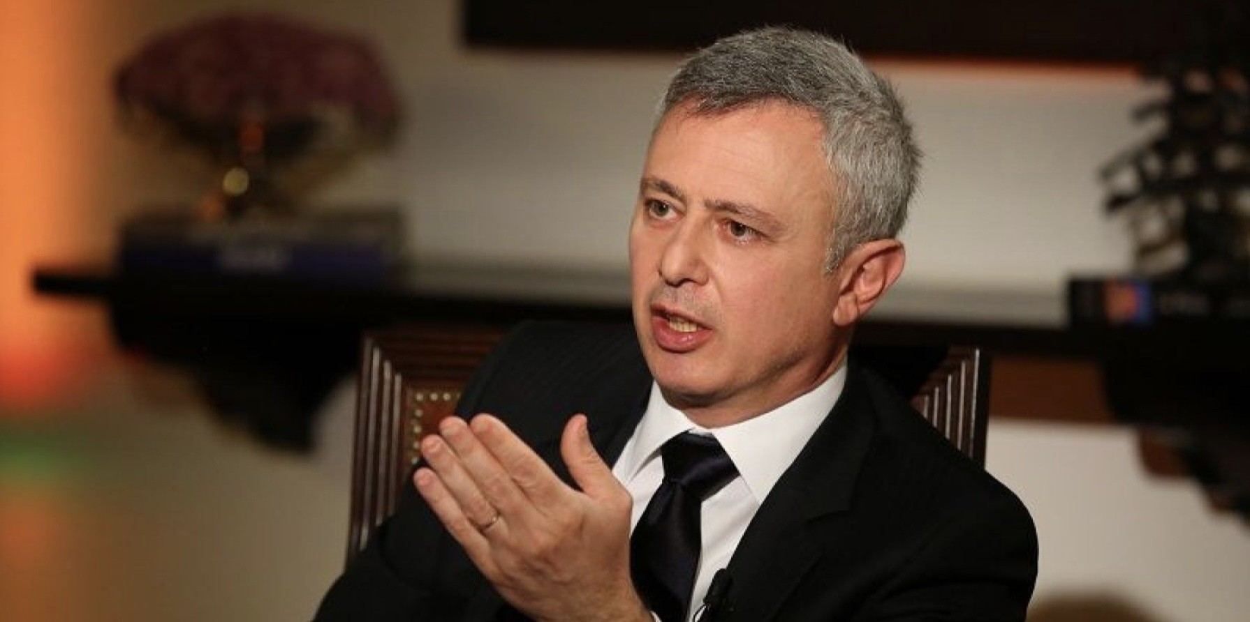 انسحاب فرنجية من المعركة الرئاسيّة