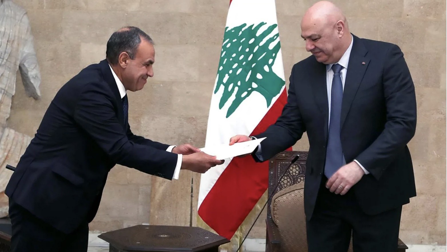 لبنان ومصر للانسحاب الاسرائيلي من الجنوب