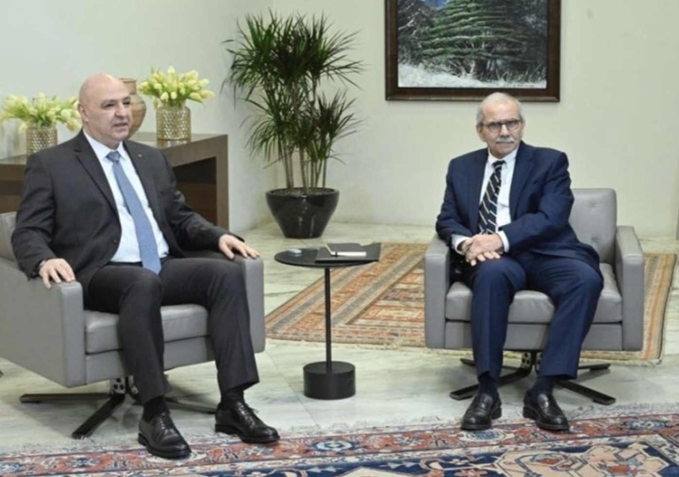 ترحيب رسمي برفع ترامب العقوبات على سوريا