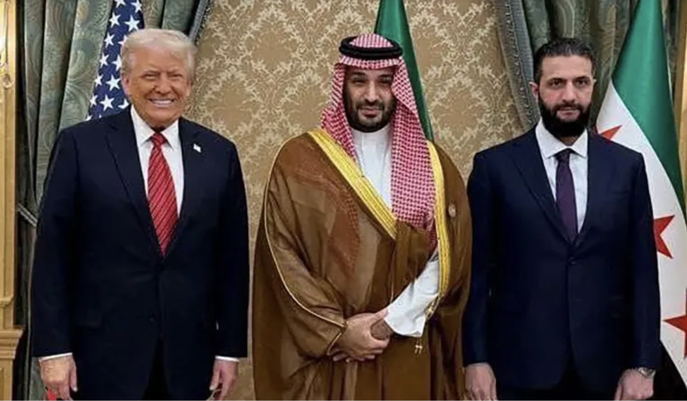 ترامب عن  لقاء الشرع:  "جيد جدا ورجل قوي"