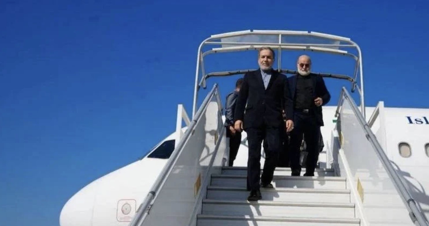 عراقجي: ايران لا تتدخل في شؤون لبنان الداخلية و صفحة جديدة