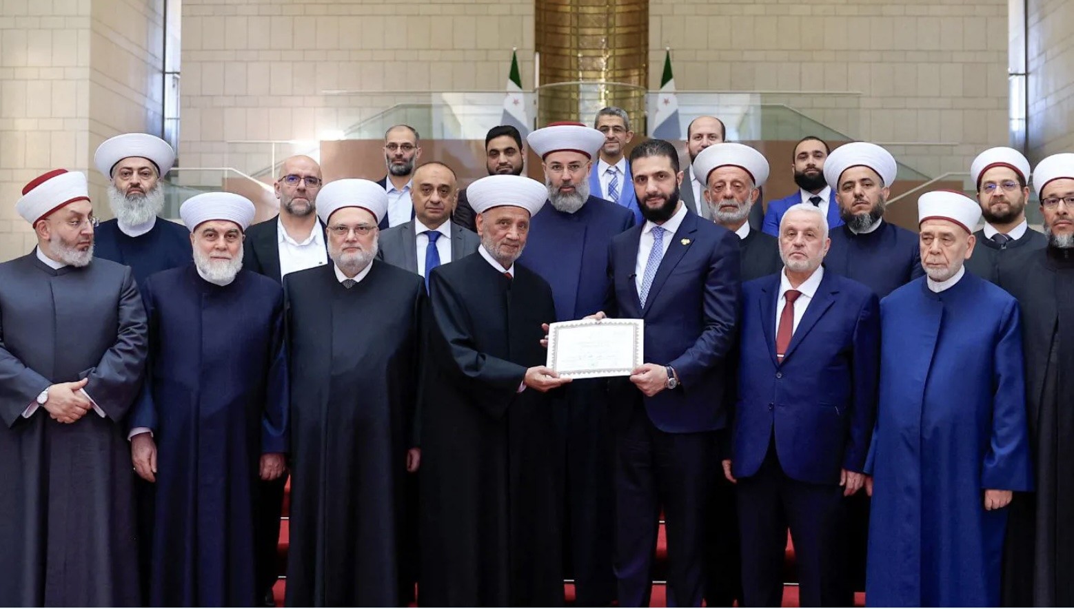 المفتي للشرع: أتينا إليكم كما يأتي الشقيق إلى شقيقه فالدم لا يصير ماء