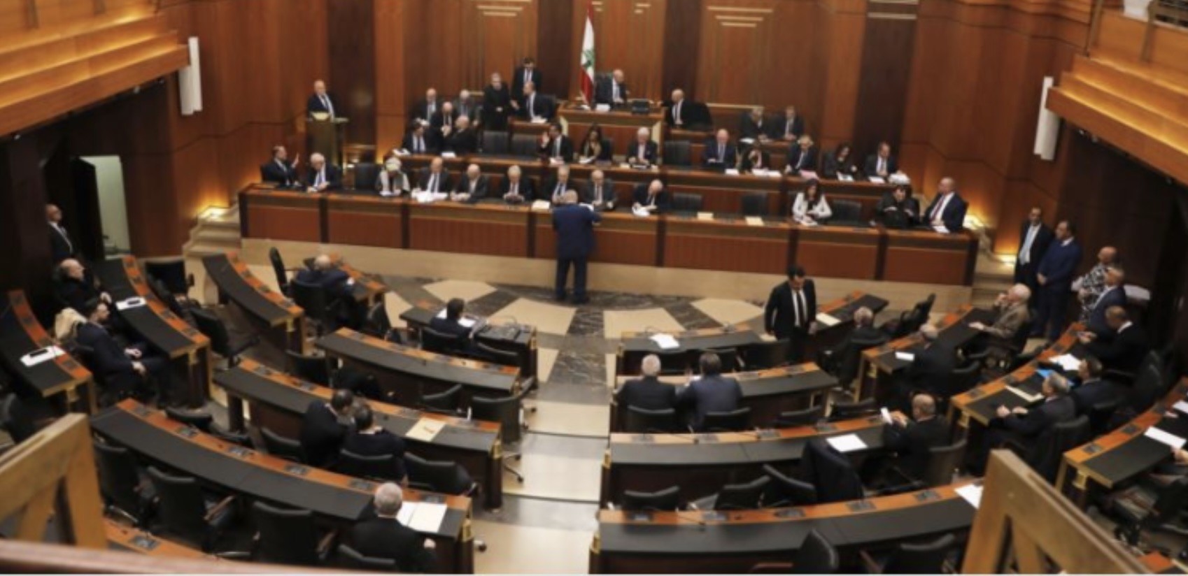 المجلس النيابي يرفع الحصانة عن بوشكيان