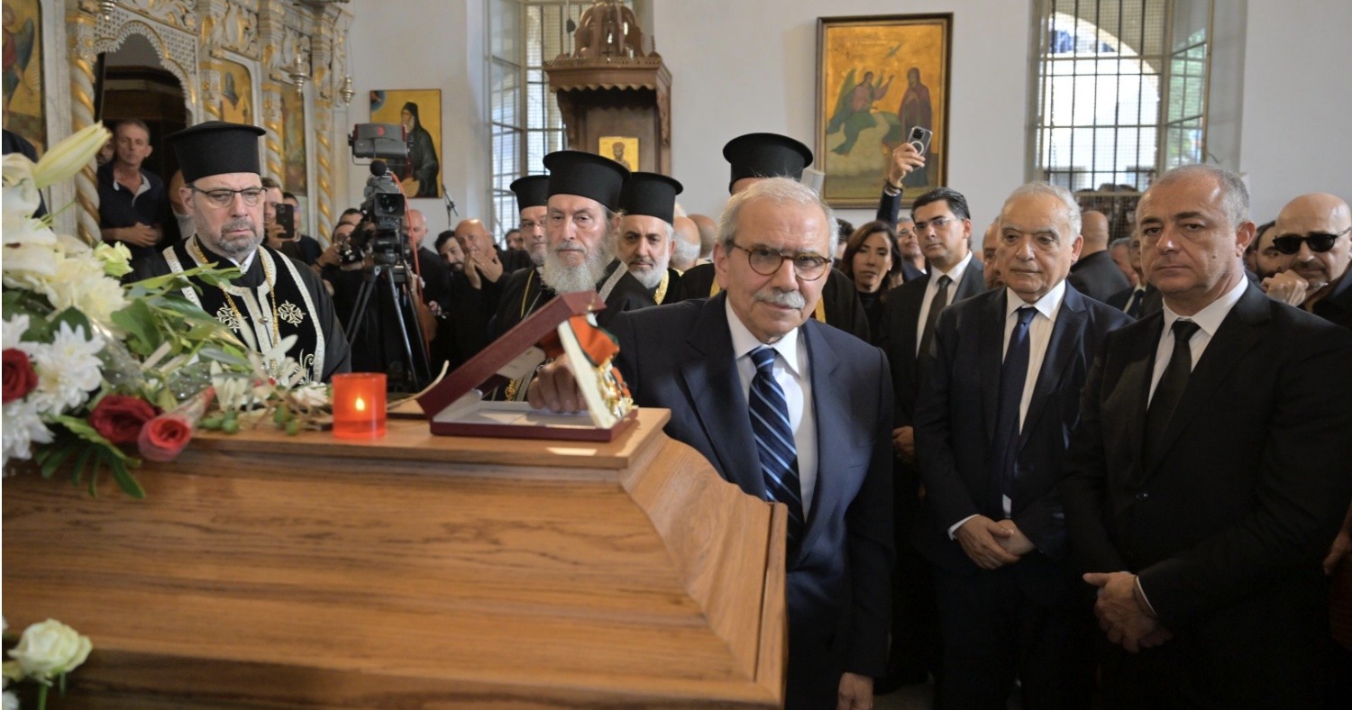 لبنان يودع زياد الرحباني