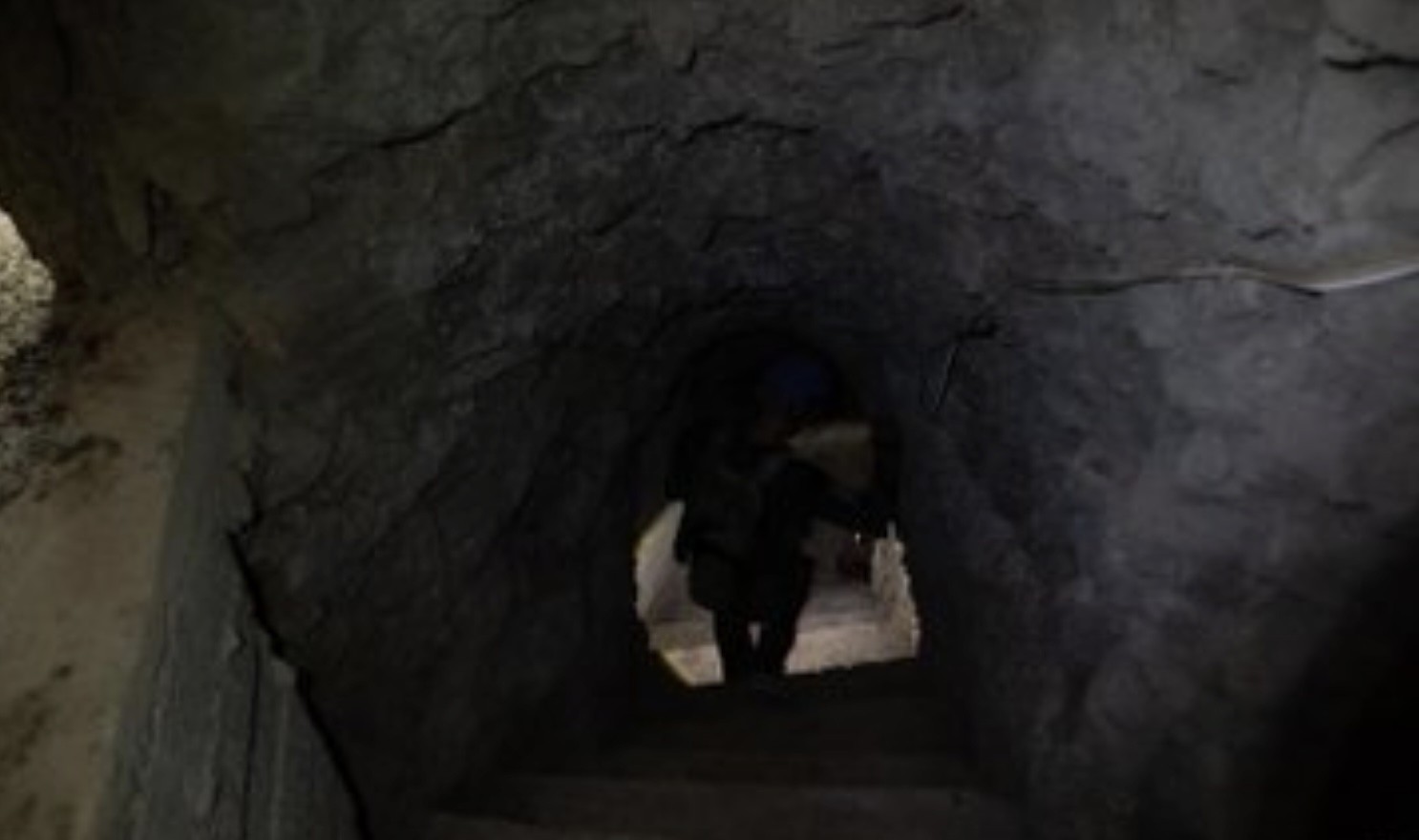 اليونيفل تستولي على أنفاق لحزب الله