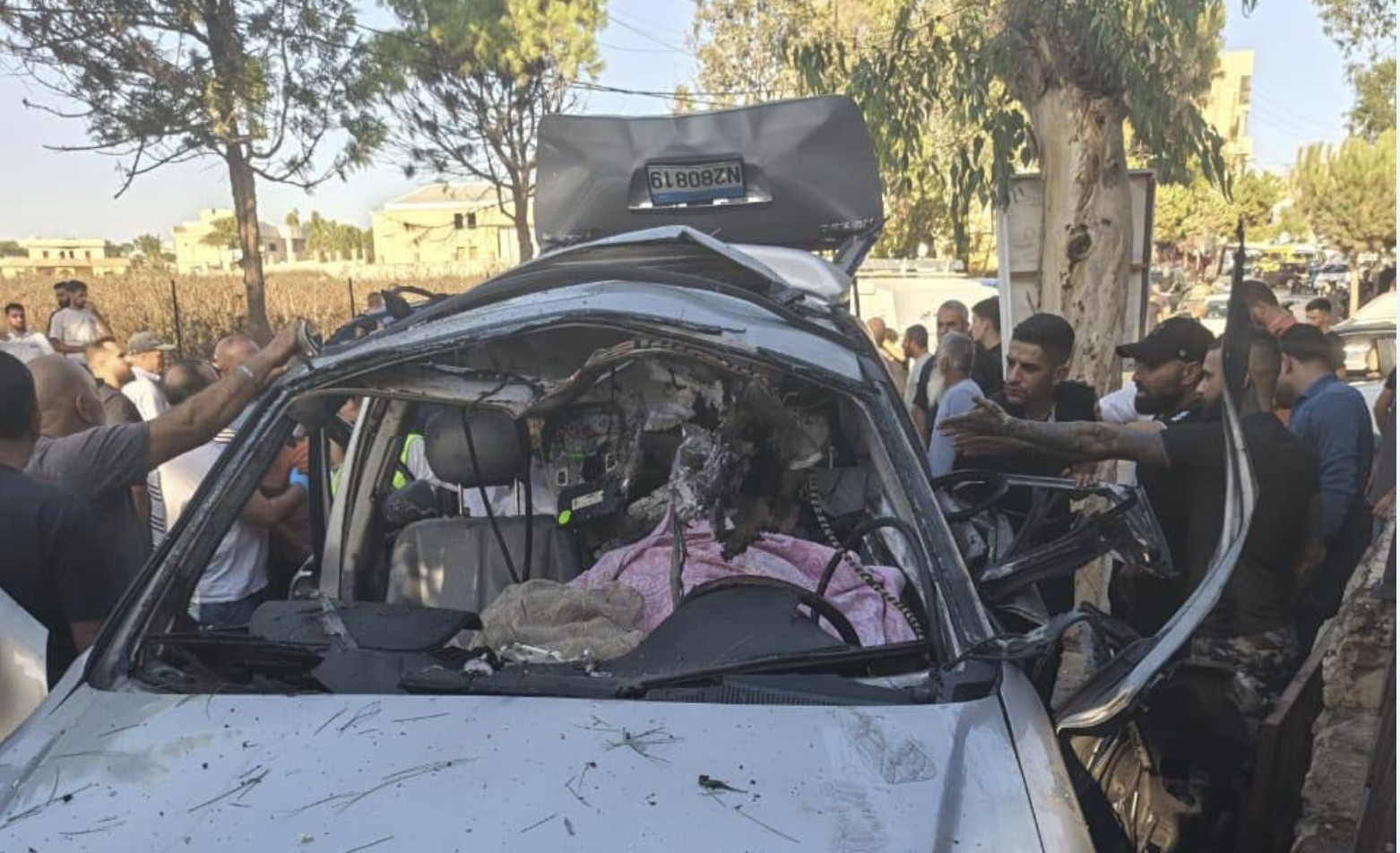 5 ضحايا بينهم 3 أطفال باستهداف إسرائيلي في بنت جبيل