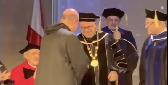 الأب جوزف مكرزل رئيسا "للكسليك"... والطموح يعلو الأفق