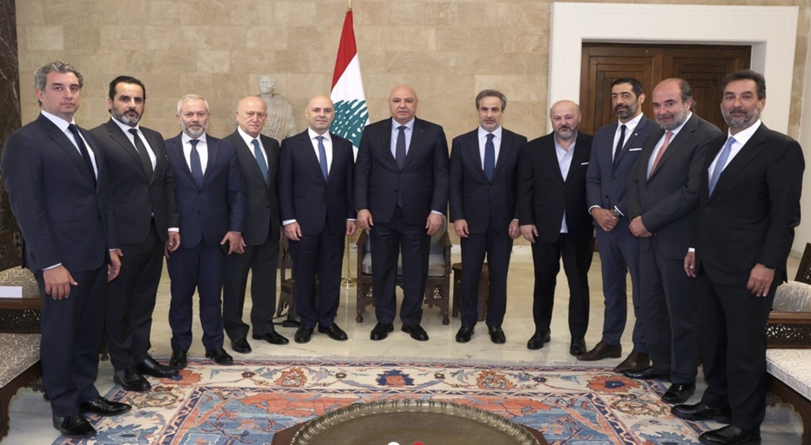 نواب يطالبون رئيس الجمهورية  بتصحيح مشاركة المغتربين في الانتخابات