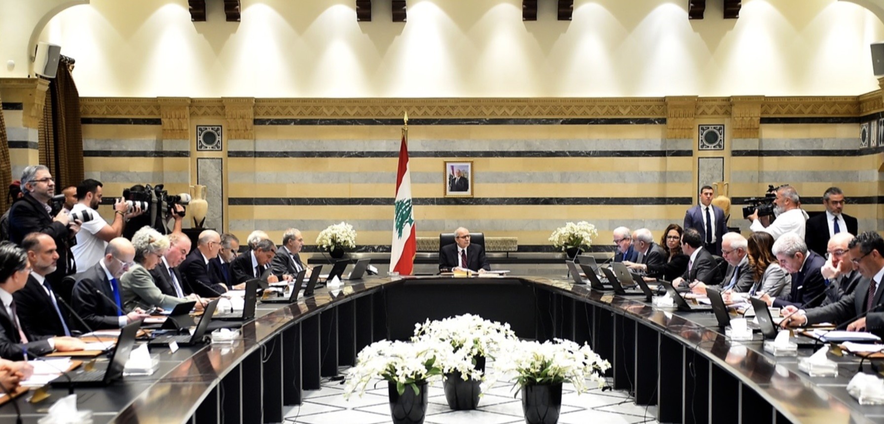 الحكومة:تمديد مهلة تسجيل غير المقيمين ما زال قيد البحث