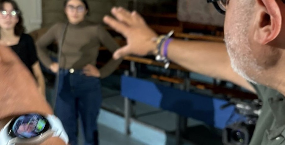 نشرة أخبار في جامعة الكسليك: صياغةُ هواجس جيل كامل