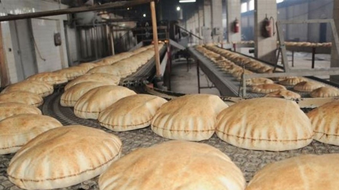 الخبز اللبناني يتأثر بالحرب