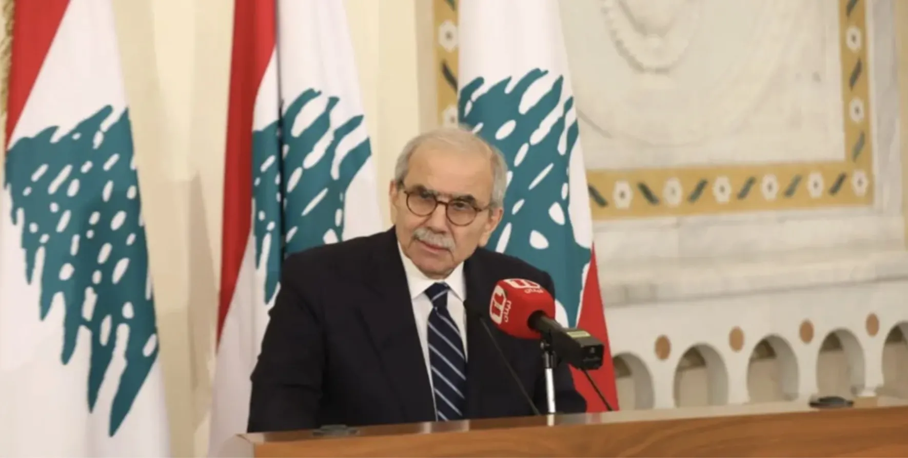 الرئيس نواف سلام