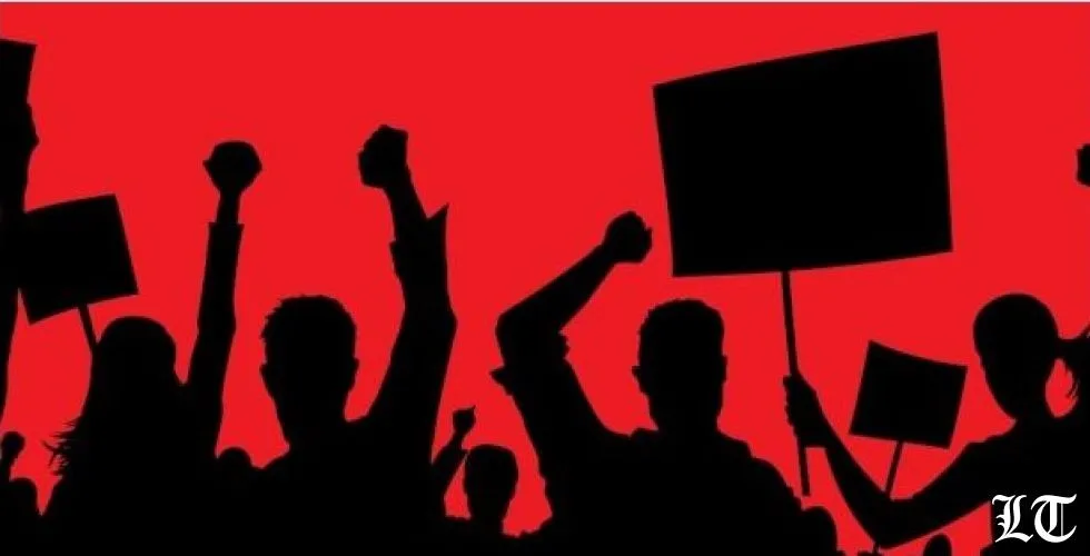 النقابات العمالية في قبضة السلطة