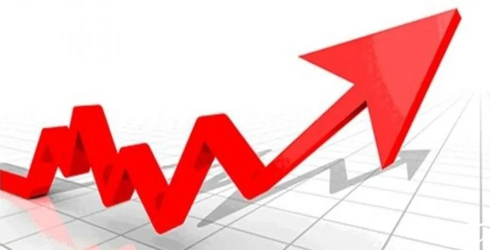 الموازنة بين قراءتين سلبية وايجابية