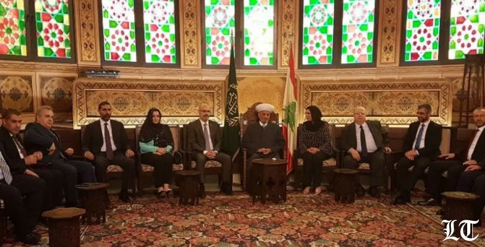 التيار البرتقالي في دار الفتوى...ولا ردود على انتقادات الحريري للوزير باسيل