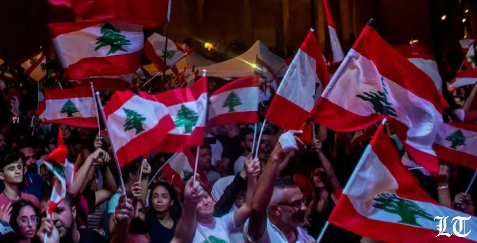 صعوبة تحويلات المغتربين أموالا لأسرهم تضغط أكثر