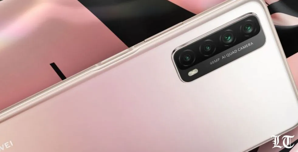 هاتف HUAWEI Y7a الجديد كليًا مزودًا بشاحن فائق السرعة، قريباً في لبنان