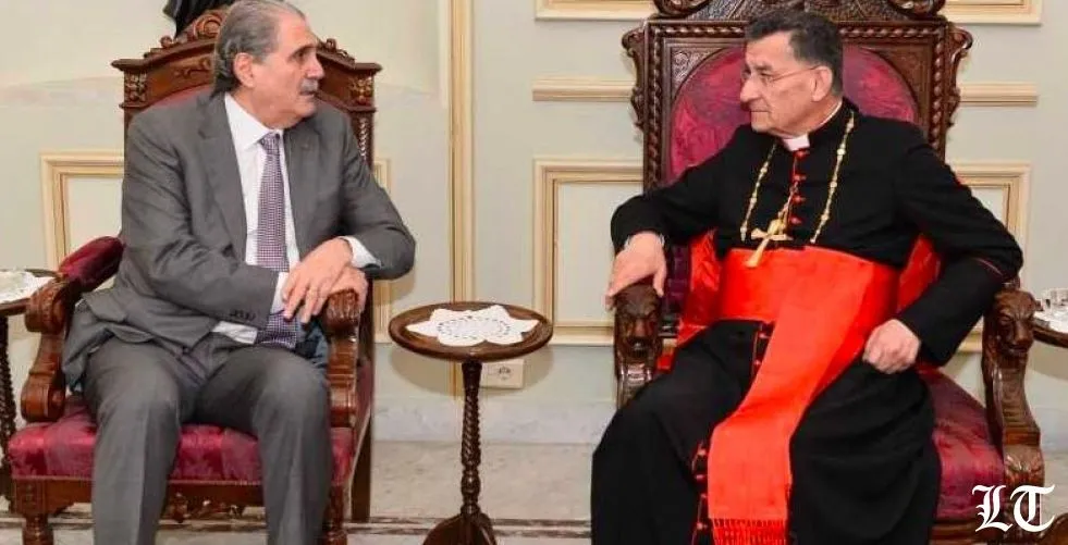 الصورة رمادية بين بعبدا وبكركي
