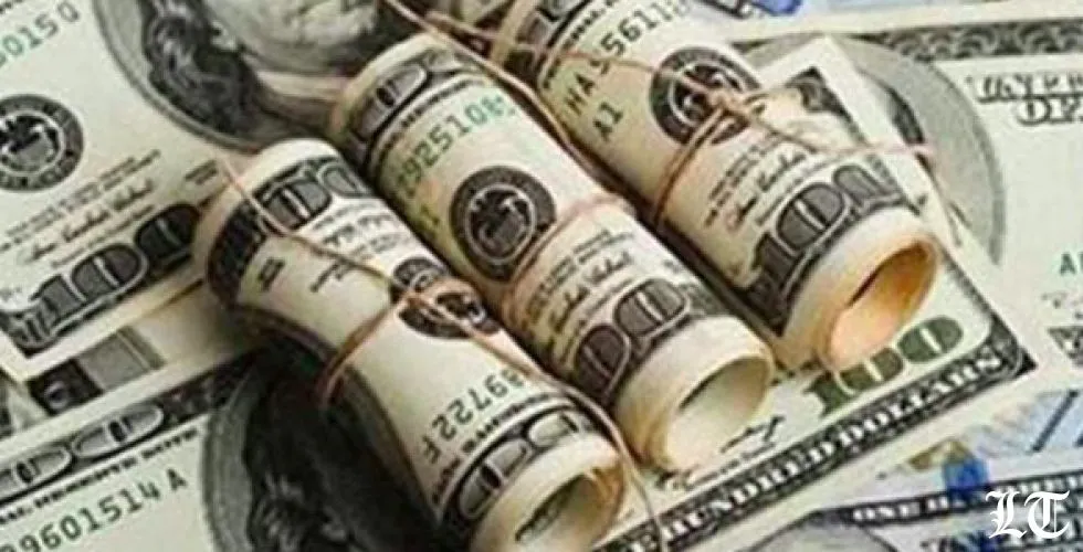 المصارف اللبنانية تجمع الدولارات من السوق