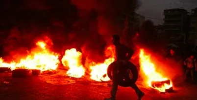 الفوضى في لبنان الى الاستغلال المتعدد الرؤوس..