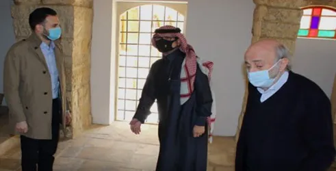 البخاري يجدّد العلاقة التاريخية بين المملكة والمختارة