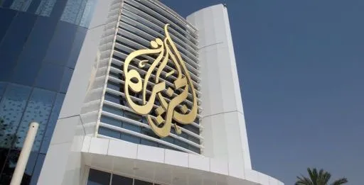 قناة الجزيرة القطرية تتصدى لقراصنة قبل بث"في قبضة المقاومة"