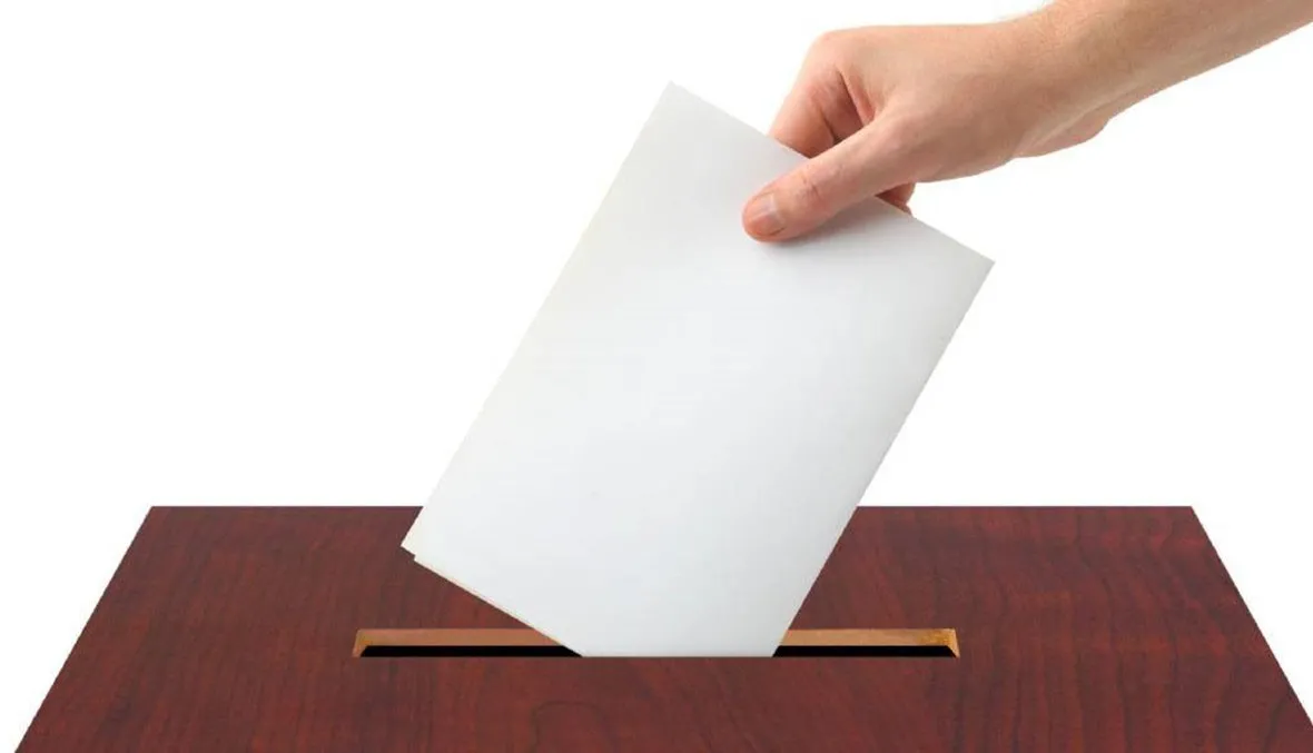بطولات الأشباح في قصر وسراي