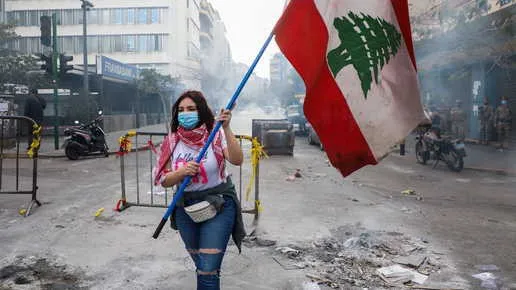 لبنان يدخل مرحلة التضخم أو باب  جهنم