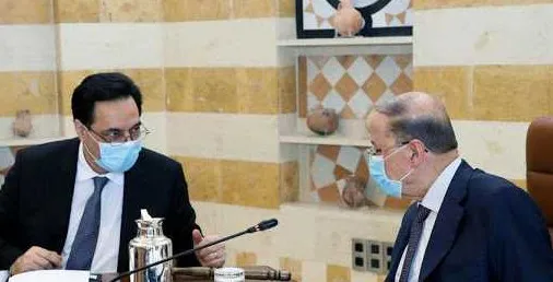 عون يدعو مجلس الوزراء للانعقاد استثنائيا ودياب يرفض بحجة الدستور