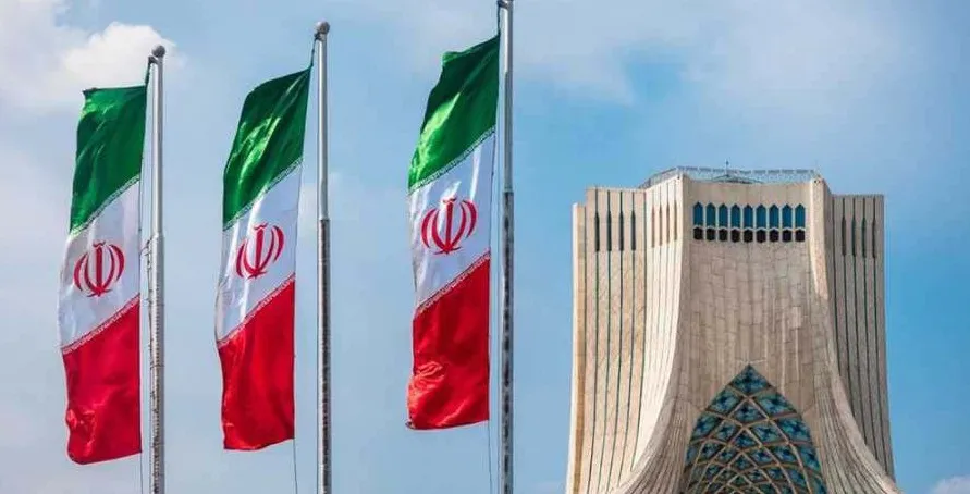 ايران مستعدة مساعدة لبنان شرط طلب الحكومة