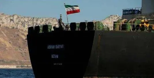 الباخرة الايرانية في البحر السوري بين التسريب والنفي
