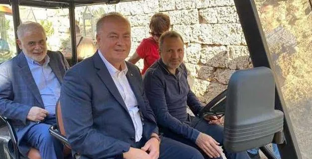 السفير الروسي في البترون