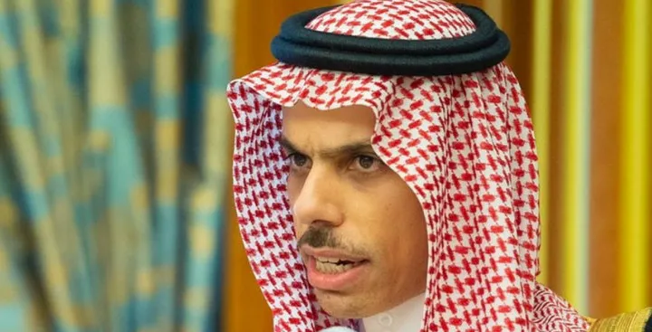 السعودية لتحرير لبنان من هيمنة حزب الله