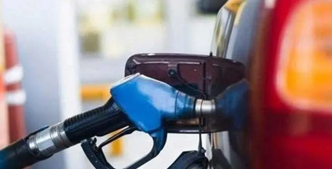 الغاز تخطّى الـ300 ألف والبنزين الى 400 الف