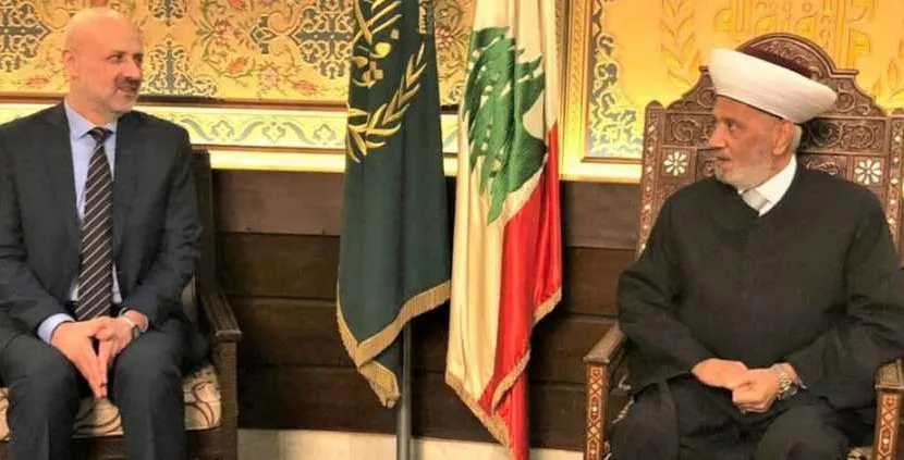 مولوي وكرامي في دار الفتوى