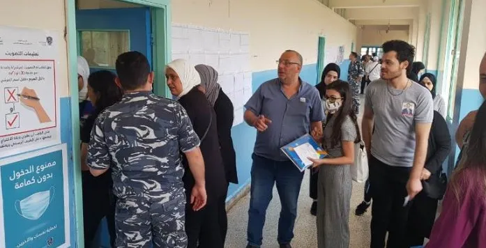 أحد الحسم في صناديق الاقتراع