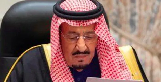 الملك سلمان يغادر المستشفى